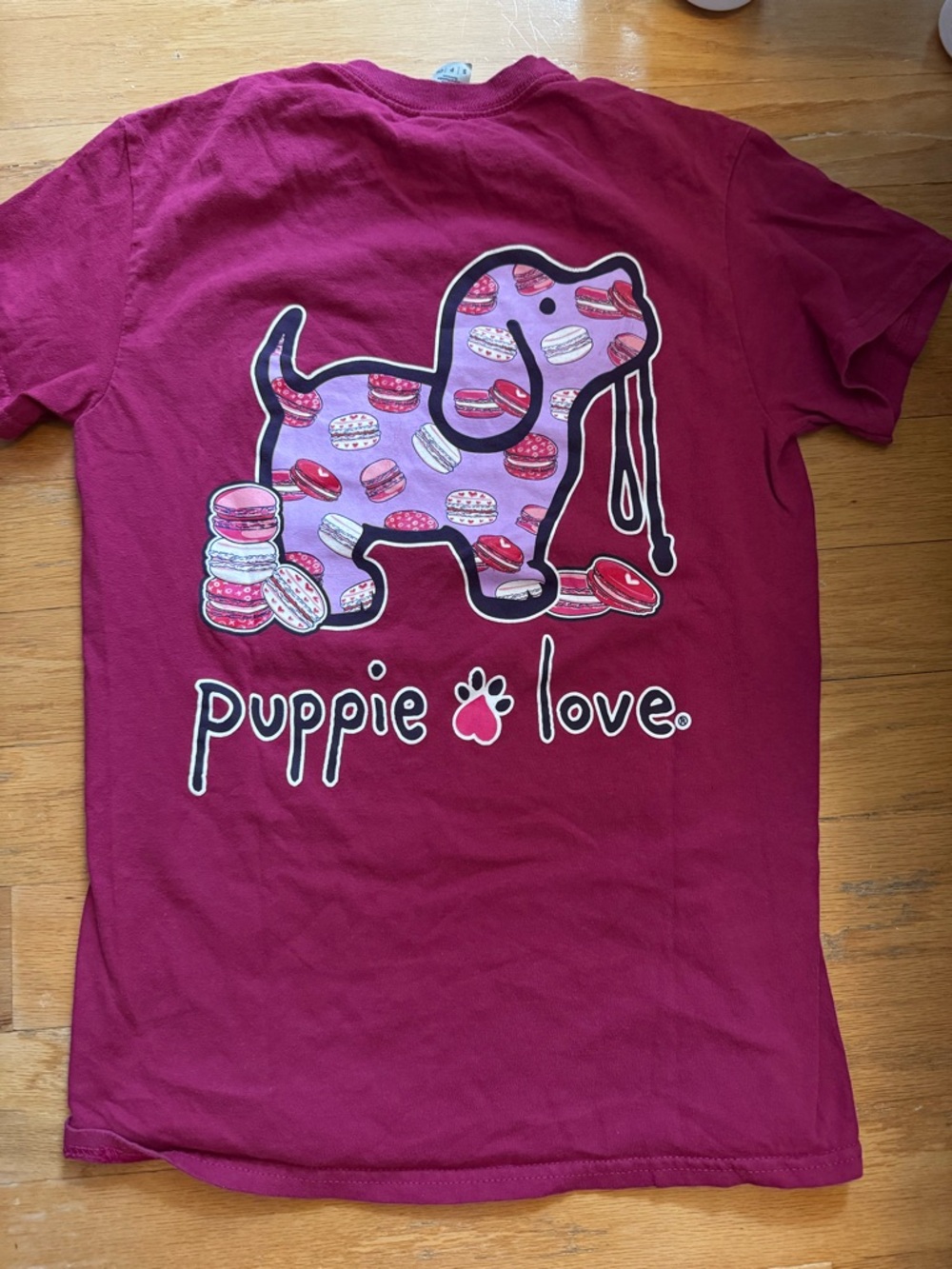 Women's Magenta Dog Graphic Tee puppie love
